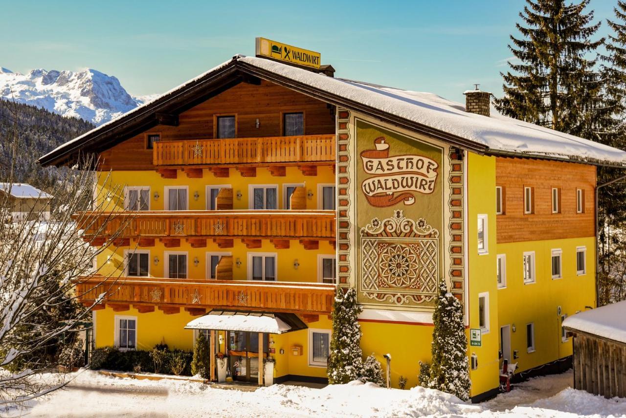 Gasthof Waldwirt Russbach am Pass Gschütt Exterior photo